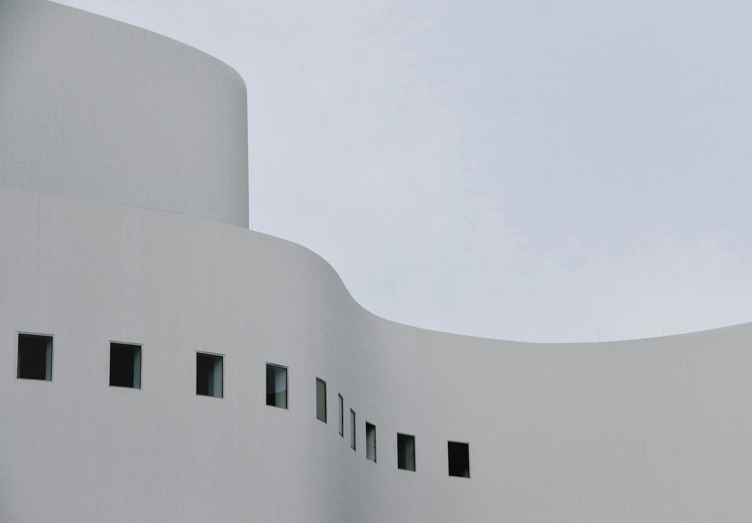 Arina bondar DZ Nv T a6lc8 unsplash 1