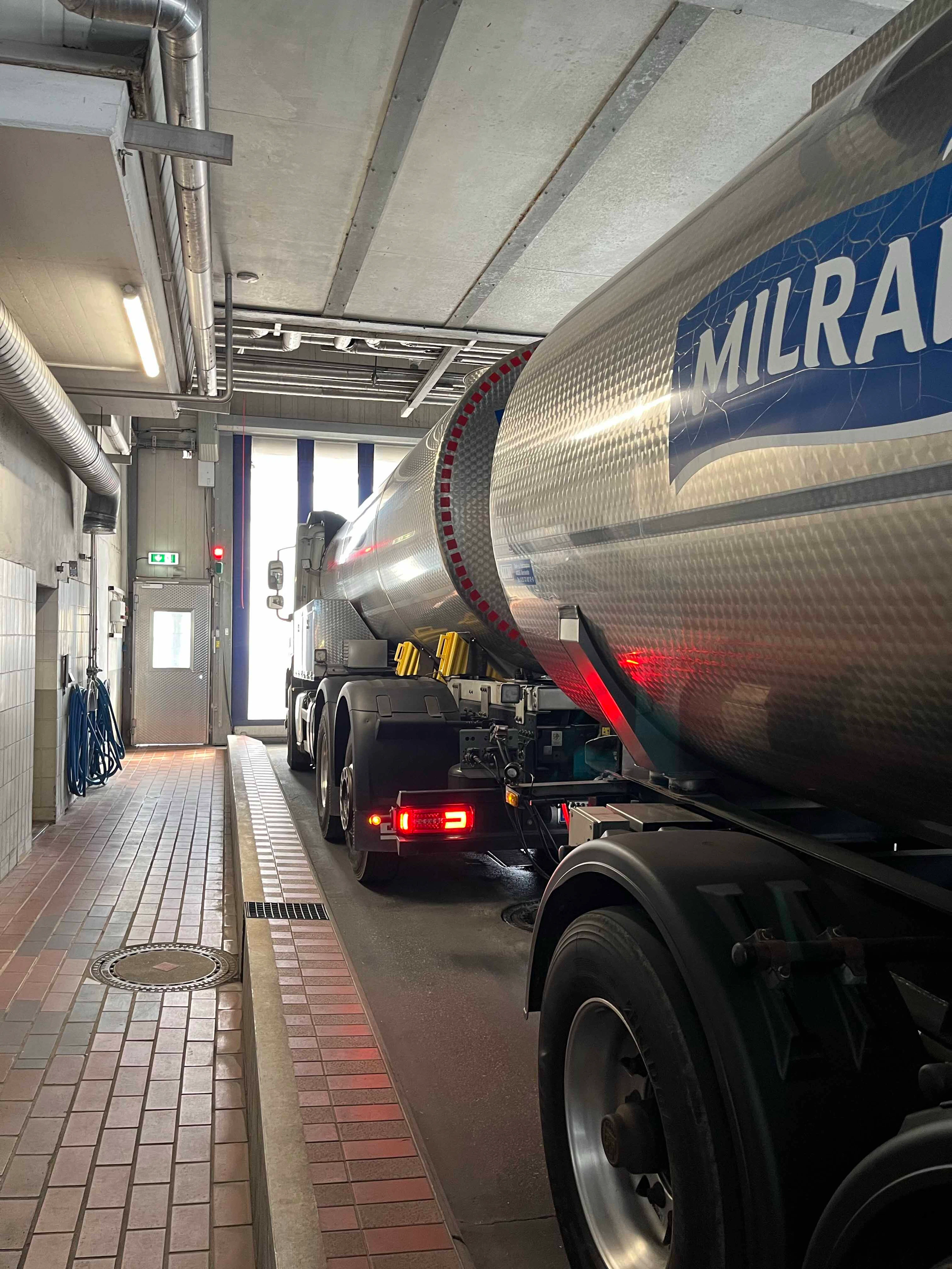 DMK - dairy transport