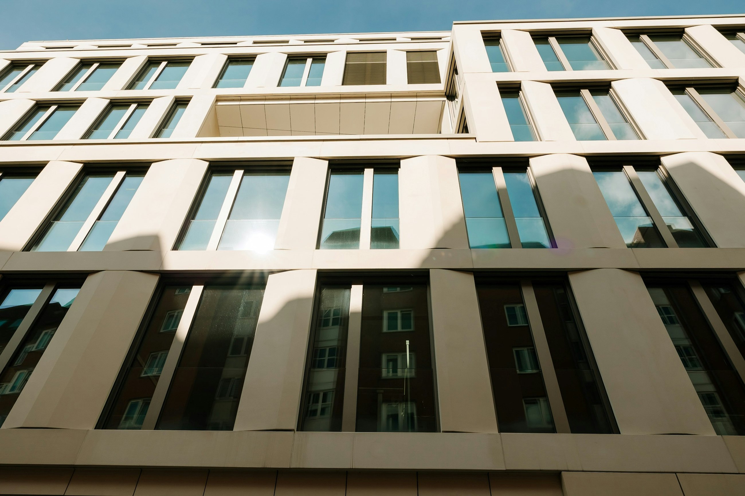 240828 Office and people Hamburg 059