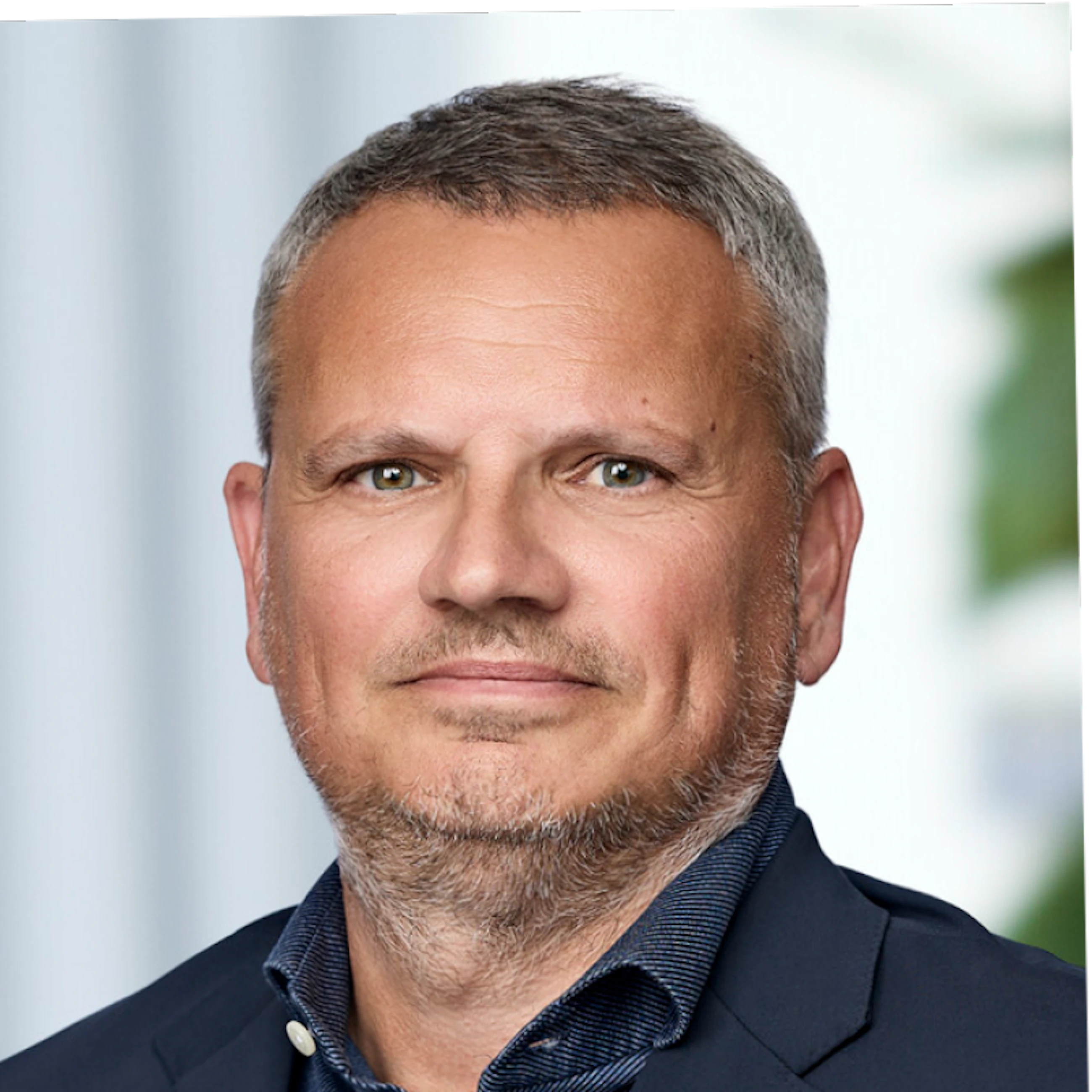 Rene Thomsen Implement